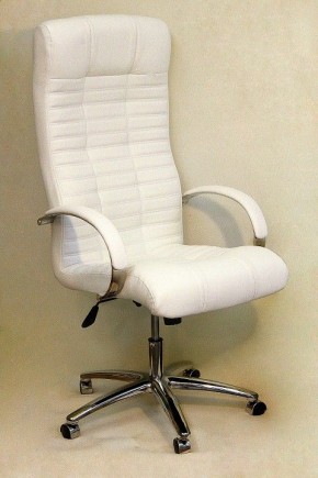 Кресло для руководителя Атлант КВ-02-131111-0402 в Режи - rezh.mebel24.online | фото 3