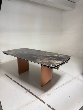 Стол ПУАНТО 200 TITANIUM LAWA NERO, керамика / МЕДЬ каркас М-City в Режи - rezh.mebel24.online | фото 4