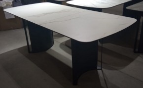 Стол RASMUS 160 TL-45 Белый мрамор, испанская керамика / черный каркас, ®DISAUR в Режи - rezh.mebel24.online | фото 2