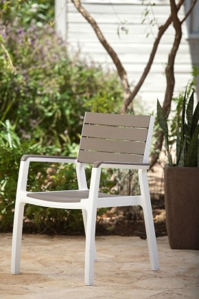 Стул c подлокотниками Гармония (Harmony armchair) белый-капучино в Режи - rezh.mebel24.online | фото 1